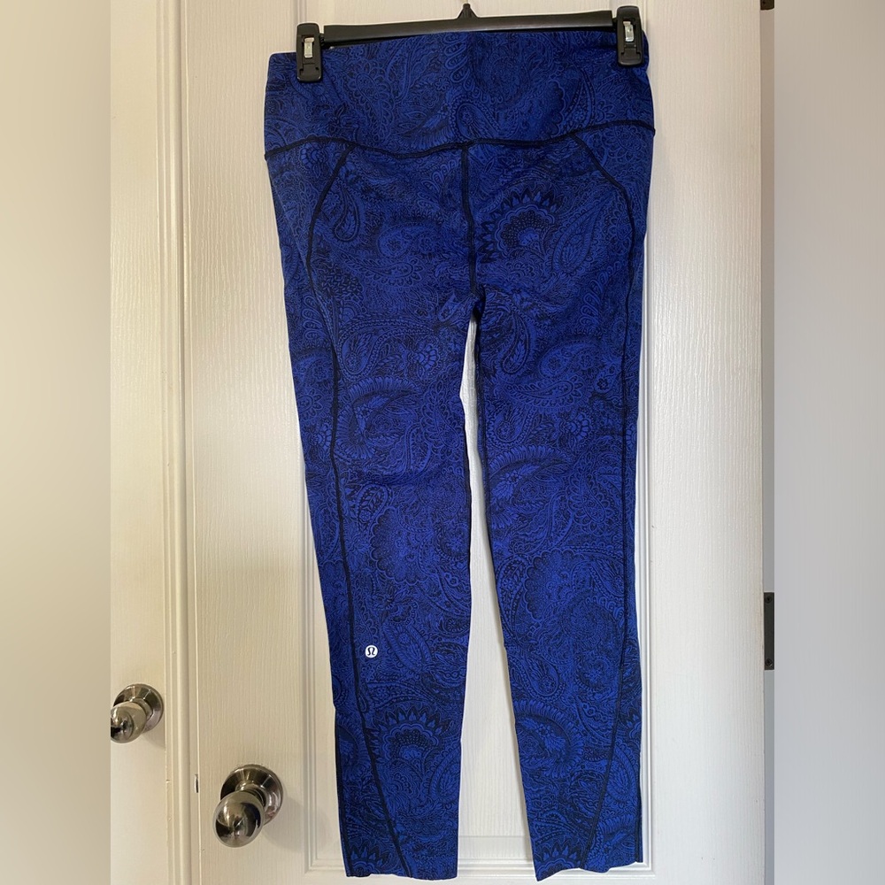 LULU LEGGINGS - Picture 2 of 4